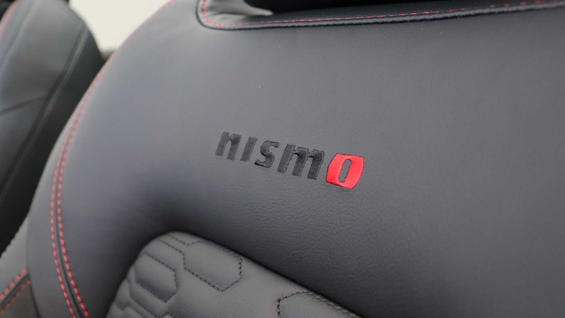 ABD Nissan - Qashqai Nismo - Nismo in stoel