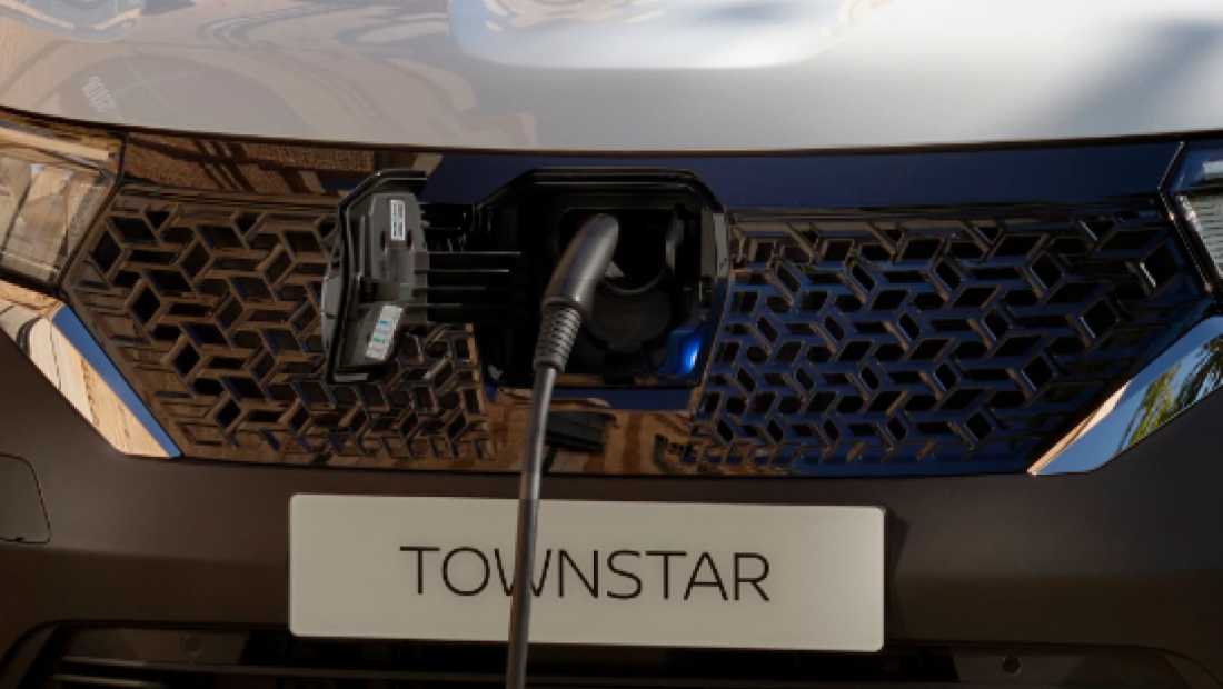 ABD Nissan - Townstar 2023 - thuis laden